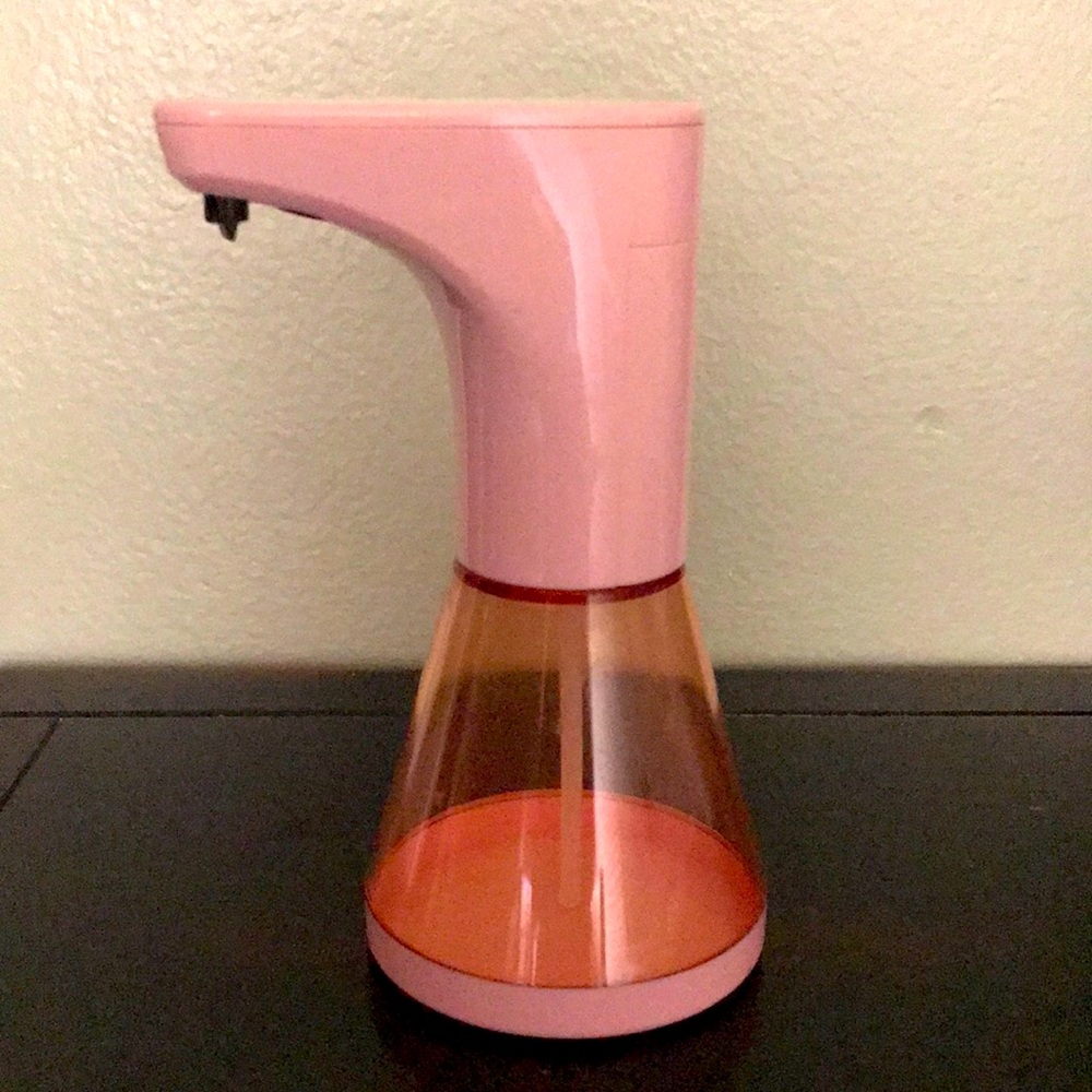 Automatic soap dispenser